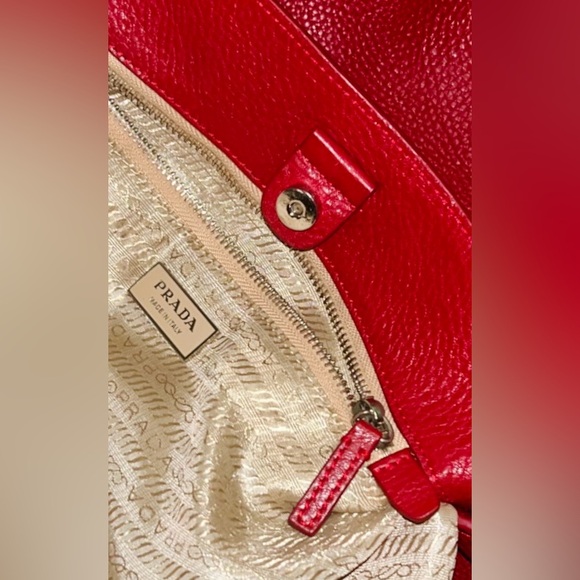 💫💫💯BEAUTIFUL VINTAGE 🛍️🛍️PRADA 🛍️🛍️Camel Vitello Diane Leather Bag💫💫💫 - Picture 8 of 16